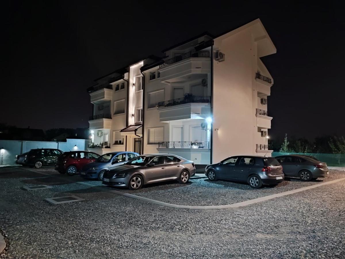 Morning Star Danica Apartment Surčin Exterior foto
